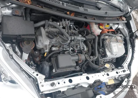 2012 Toyota Prius C Two из США, поврежденный, VIN JTDKDTB30C1518758